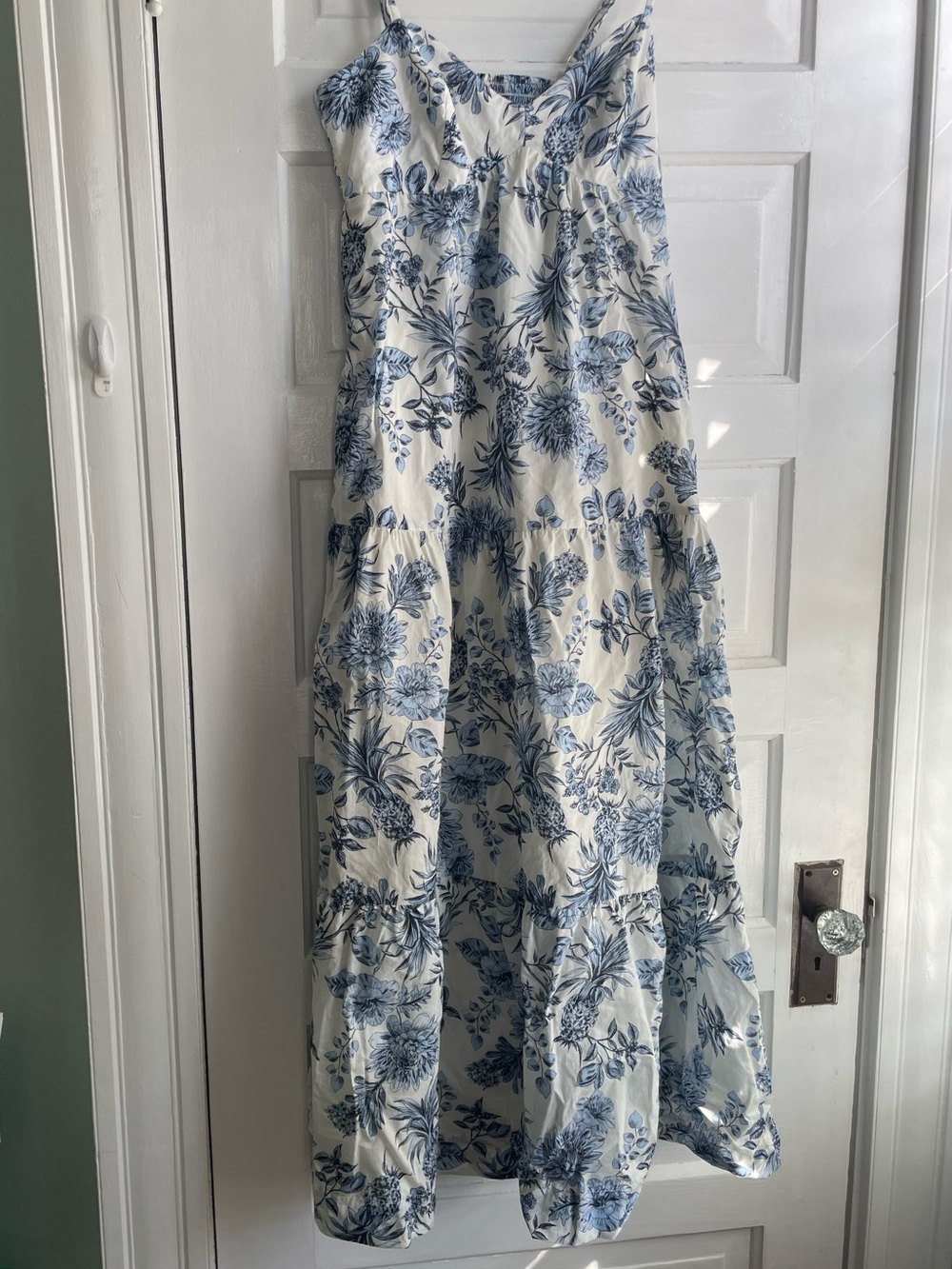 Women's Blue and White Floral Sweetheart Midi Shift Dress Size XS/SM